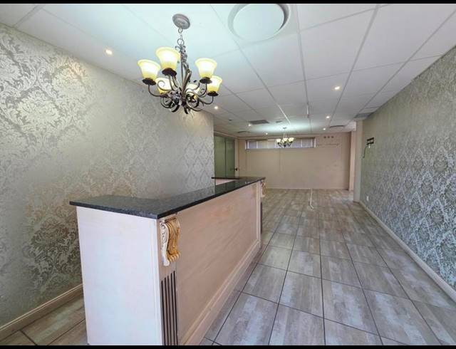 BUSINESS PROPERTY TO RENT IN MENLYN